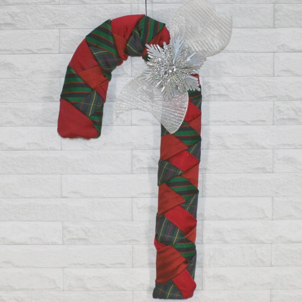 HAND CRAFTED Candy Cane Red Green Wreath Christmas Decor Upcycled Necktie